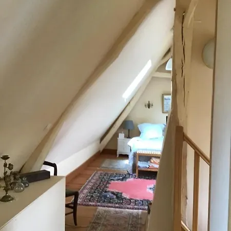 Maison De